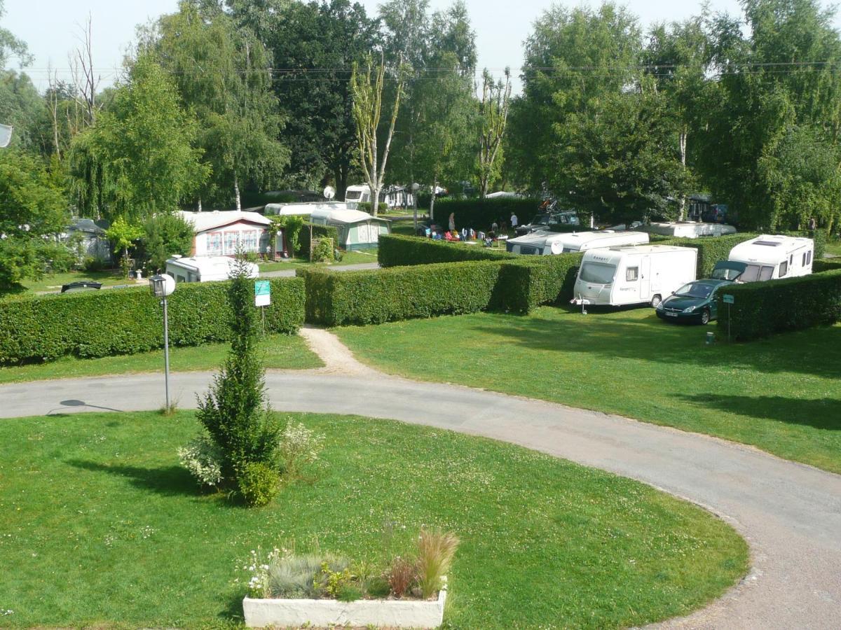 Campsite Camping Du Vivier Aux Carpes *